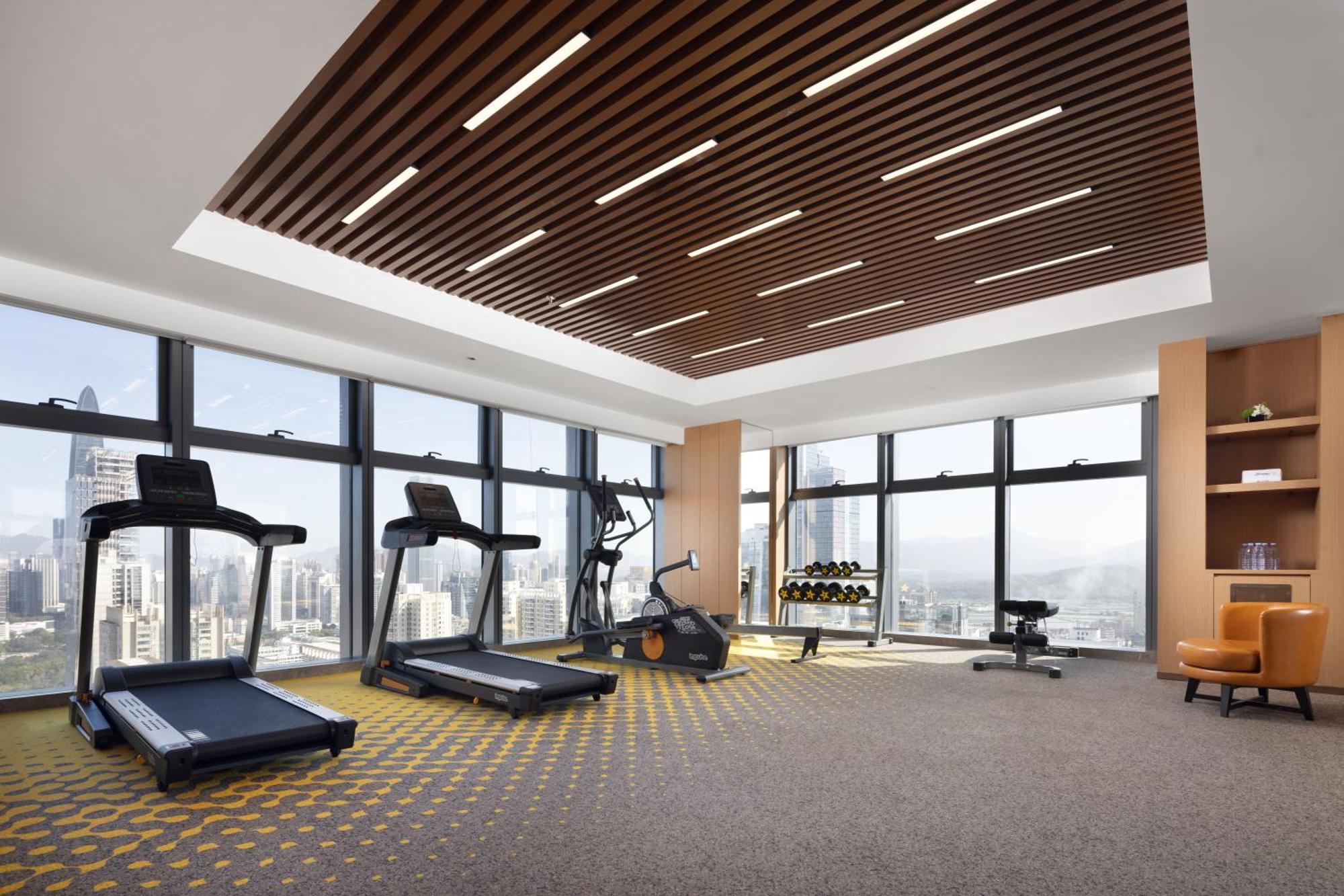 Готель Hampton By Hilton Shenzhen Futian Huaqiangbei Екстер'єр фото