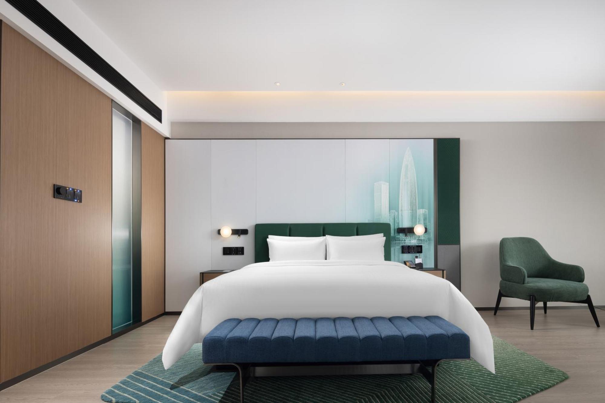 Готель Hampton By Hilton Shenzhen Futian Huaqiangbei Екстер'єр фото